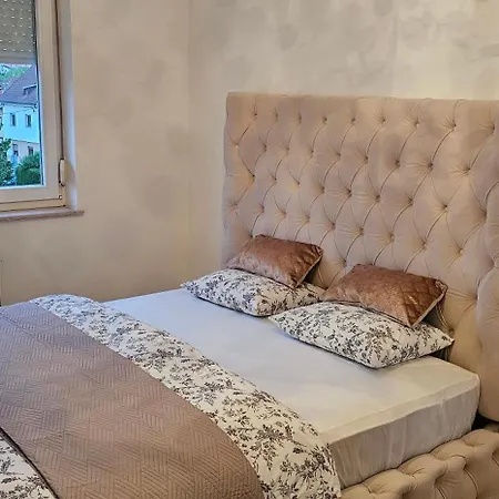 Appartement Muric 1 *