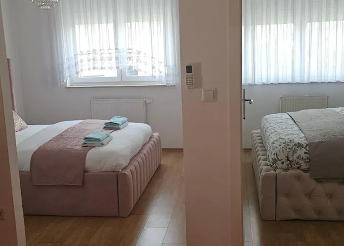 Appartement Muric 1 *