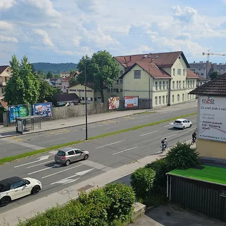 Διαμέρισμα Muric 1 *